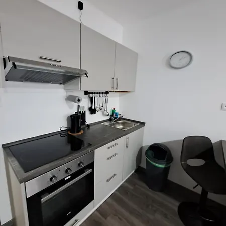 Helena Pod Klínovcem Apartamento *
