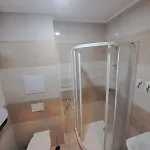 Helena Pod Klínovcem Apartamento