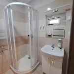 Helena Pod Klínovcem Apartamento *