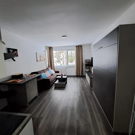 Helena Pod Klinovcem شقة